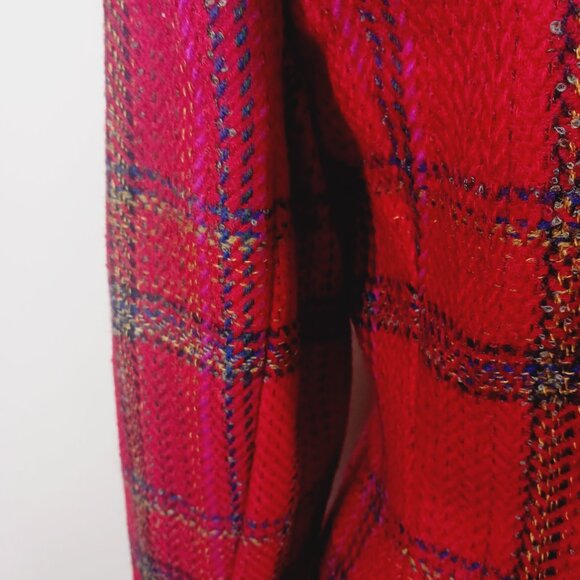 Linda Allard Ellen Tracy 8P Red Plaid Tweed Jacket Gold Buttons w/ Chain Classic - Picture 11 of 16